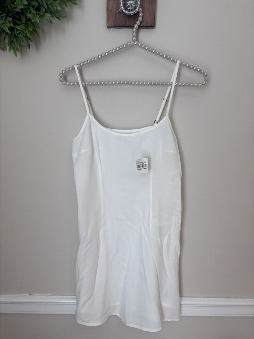 NWT Abercrombie & Fitch Womens Size XS Slip Dress Cream Sleeveless Mini
